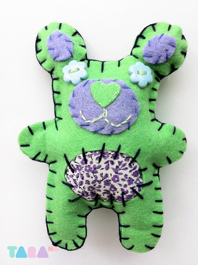 Felt Toy, Plush Toy, Green Bear with Fabric Patches and Button, TaraBear, Softie Toy, Animal, Gift for Children