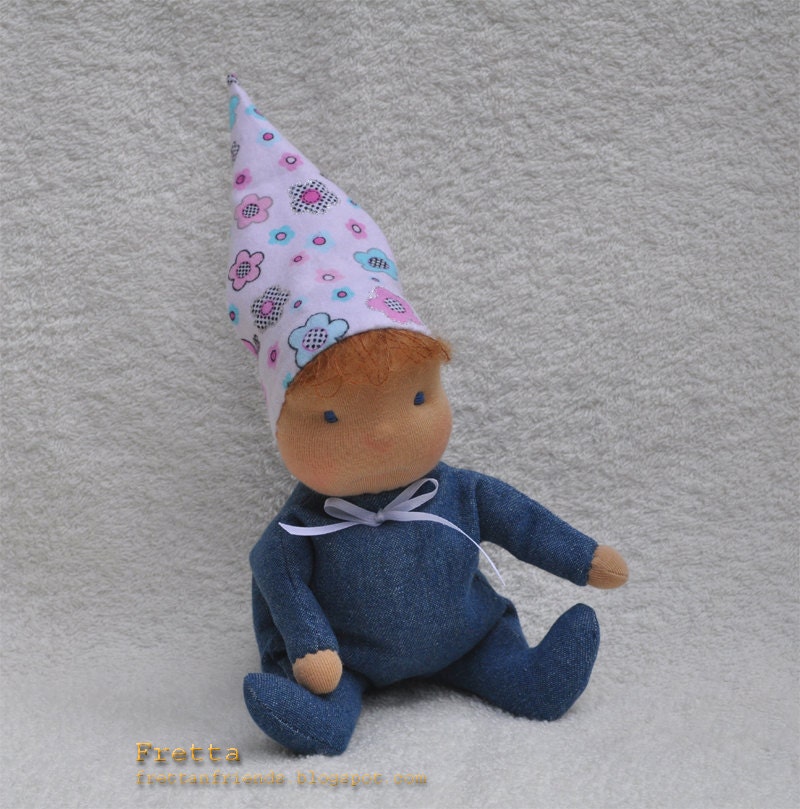 ON SALE. Miniature Waldorf Sitting Baby. 16cm / 6.3" tall All Natural Child Friendly Baby Doll.