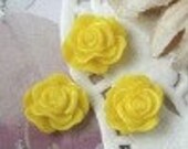 13mm yellow push pins, thumb tacks