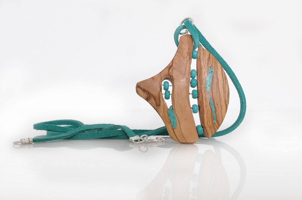 Wood Pendant - Turquoise Beads and Olivewood