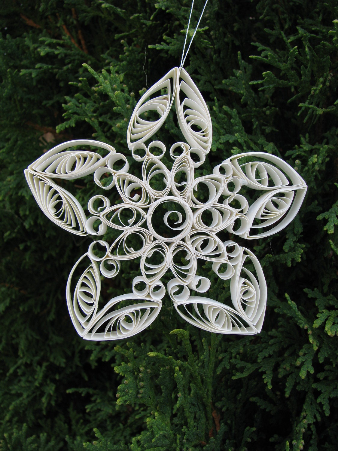 Quilled Christmas Ornament