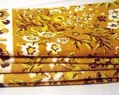 ON SALE Vintage Linen Napkins for 5, Save 3 Bucks