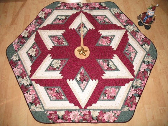 Christmas Tree Skirt Quilt  -  Burgundy Poinsettia  -  115