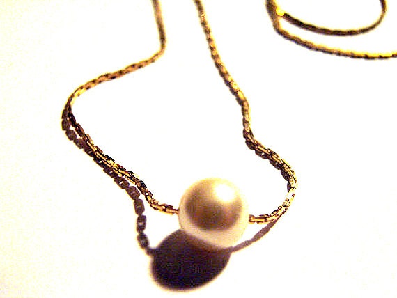 SALE Elegant Napier Necklace with Delicate Pearl Bead