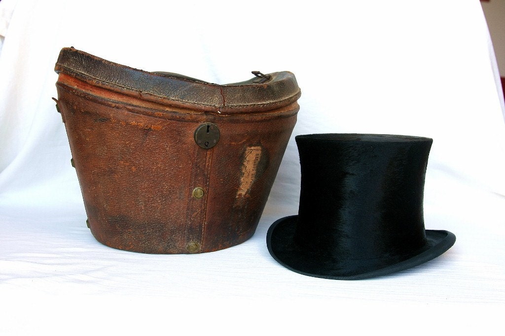 1800s antique top hat, French top hat beaver hat, leather hat box French wedding antique wedding gift for him groom gift father of the bride