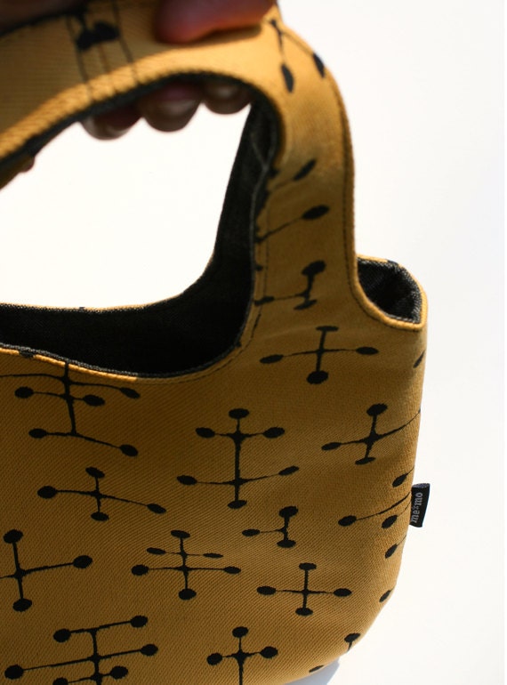 simple purse - medium - eames fabric