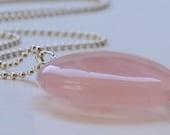 soft light pink sterling silver necklace rose quartz  crystal stone big heart pendant ball 18 inch chain country chic autumn style