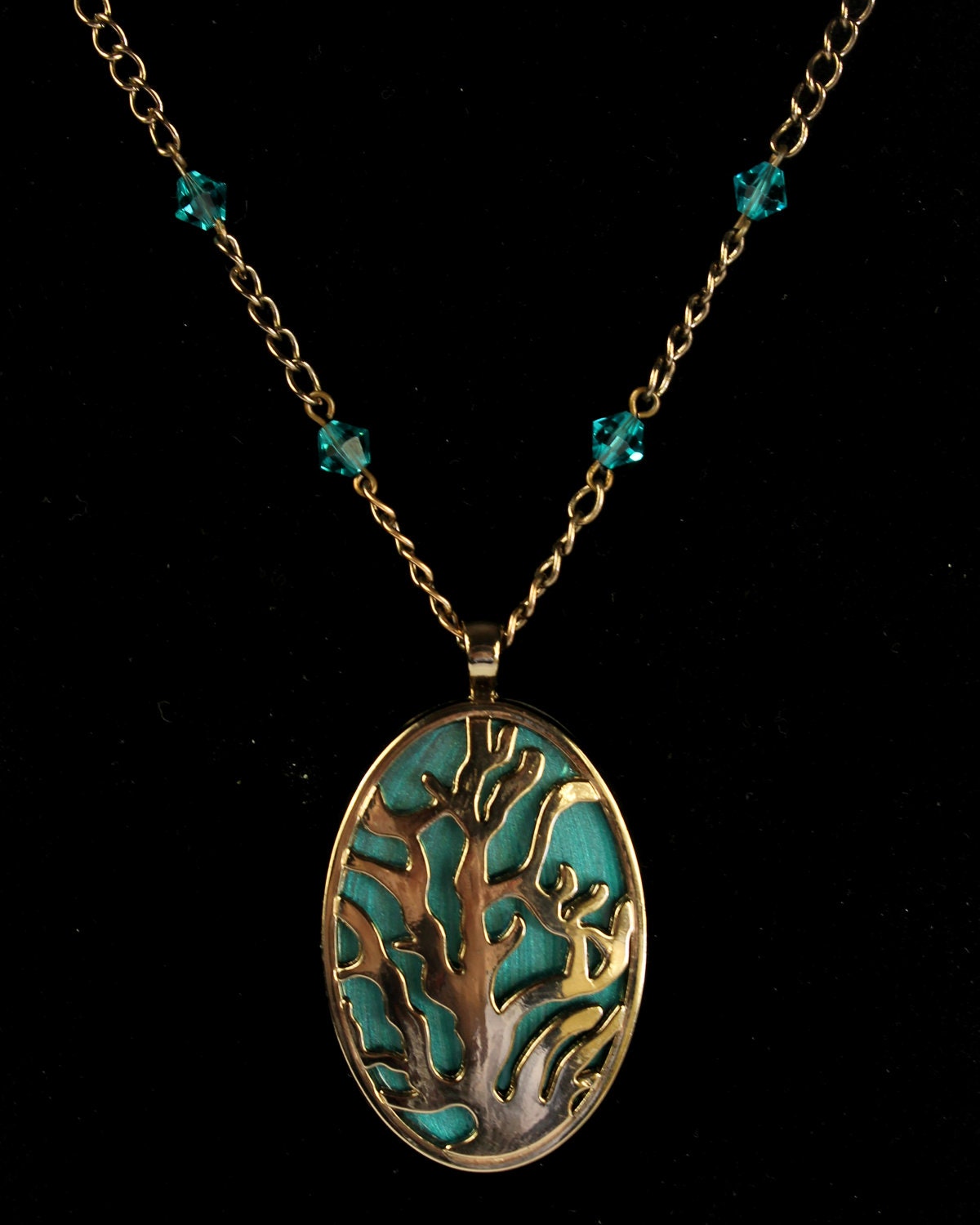 Light Copper Coral Necklace With Swarovski Crystals