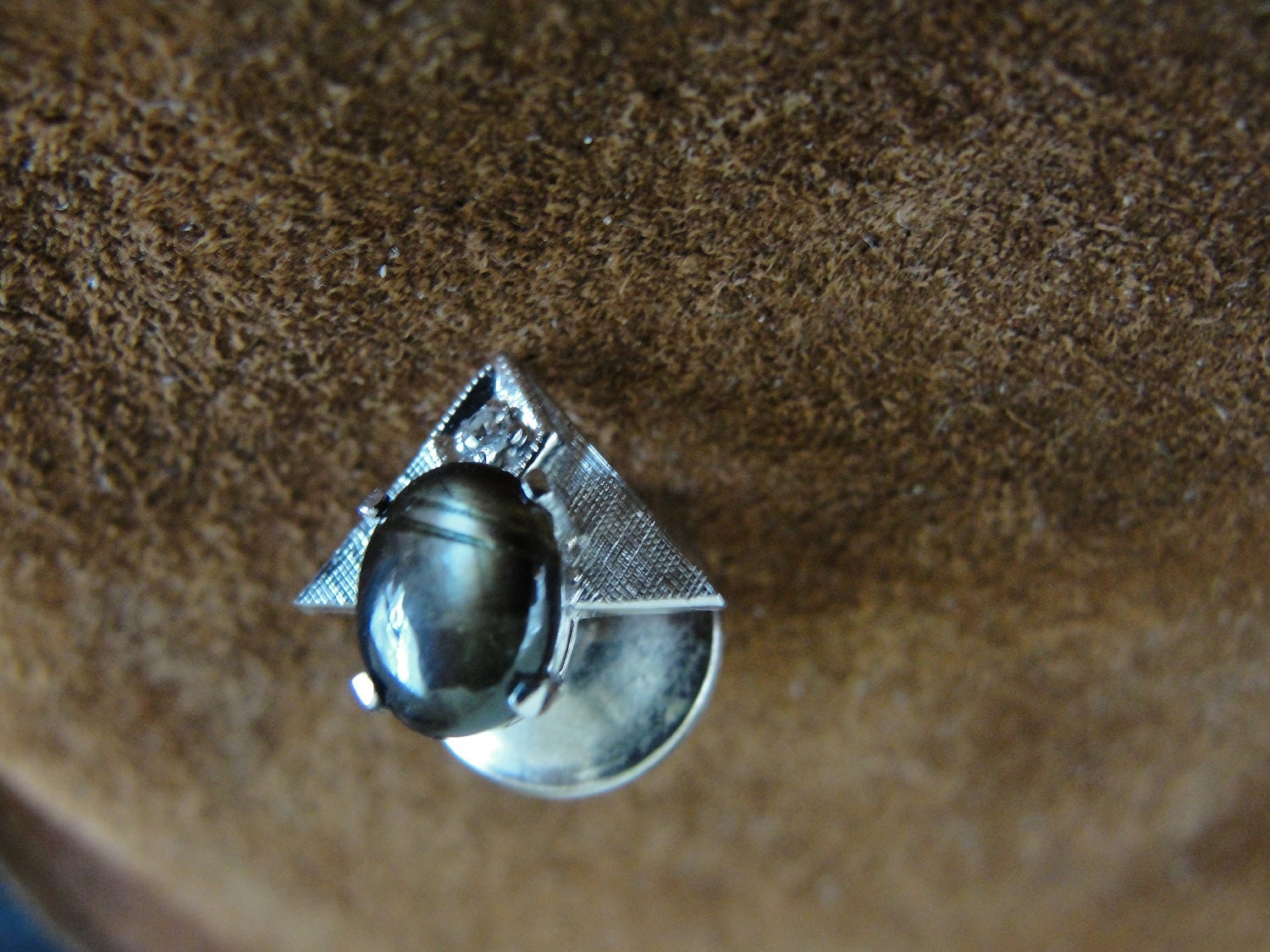 Vintage Deco Black Sapphire and Diamond Pin White 14K Gold