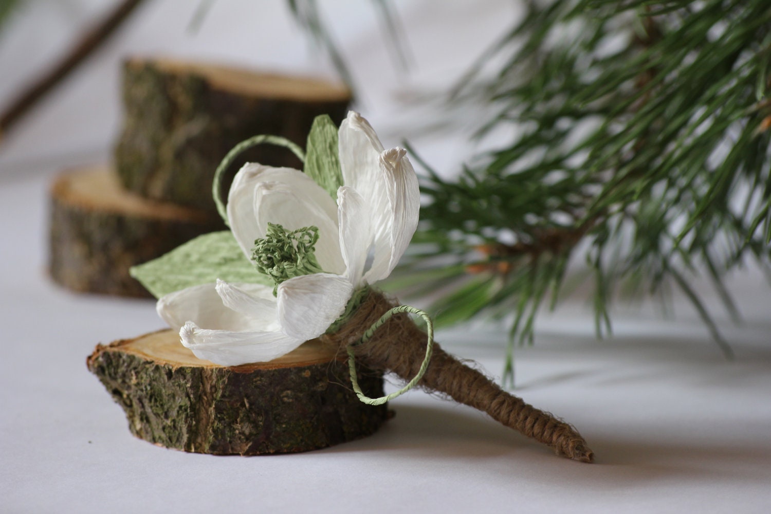 Boutonniere, grooms boutonnieres, rustic boutonniere, burlap boutonniere, brooch boutonniere, mens wedding boutonnieres, 1 pcs