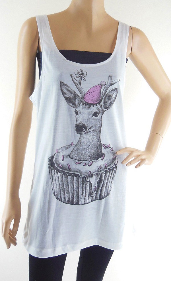 Deer Happy New Year Cupcake Funny Animal Women T-Shirt White T-Shirt Tunic Screen Print Size M