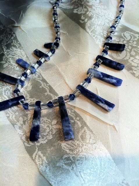 Sweet Sparkling Sodalite Fan Necklace Dagger Cleopatra Collar