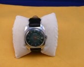 USSR Early "WOSTOK" 18 jewels wrist watch 1950-60 green dial PERFECT