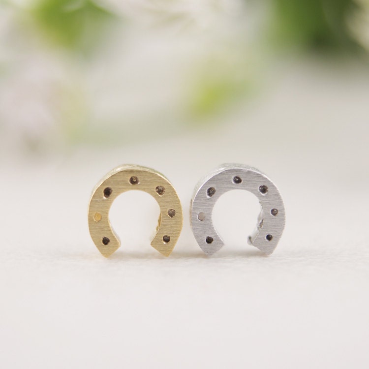 Gold/ Silver Horseshoe stud Earrings