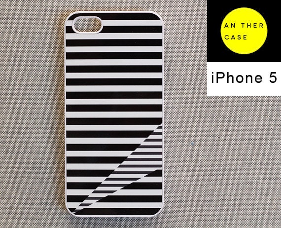 iPhone 5 case - black and white abstraction, mix of stripes patterns