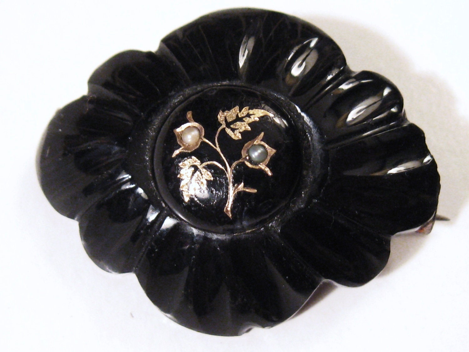 GEORGIAN 1800s Antique Black Jet Gold Floral Taille D'EpArgne Seed Pearl Mourning Funeral Brooch PIN..Silver C Clasp..Steampunk Victorian