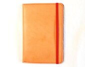 Leather Kindle Case for the shy geek - For Kindle keyboard (3), Kindle 4 and Kindle Touch