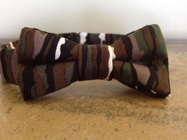 Camo Bow Tie Dog or Cat Small