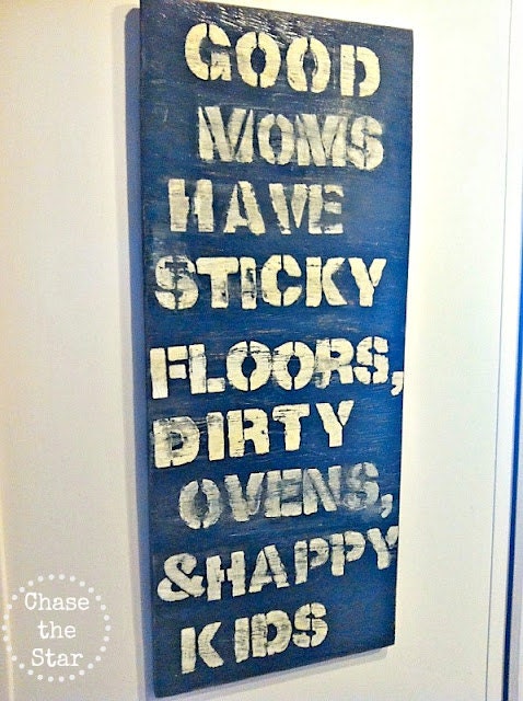 Rustic Sign 'Good Moms..'