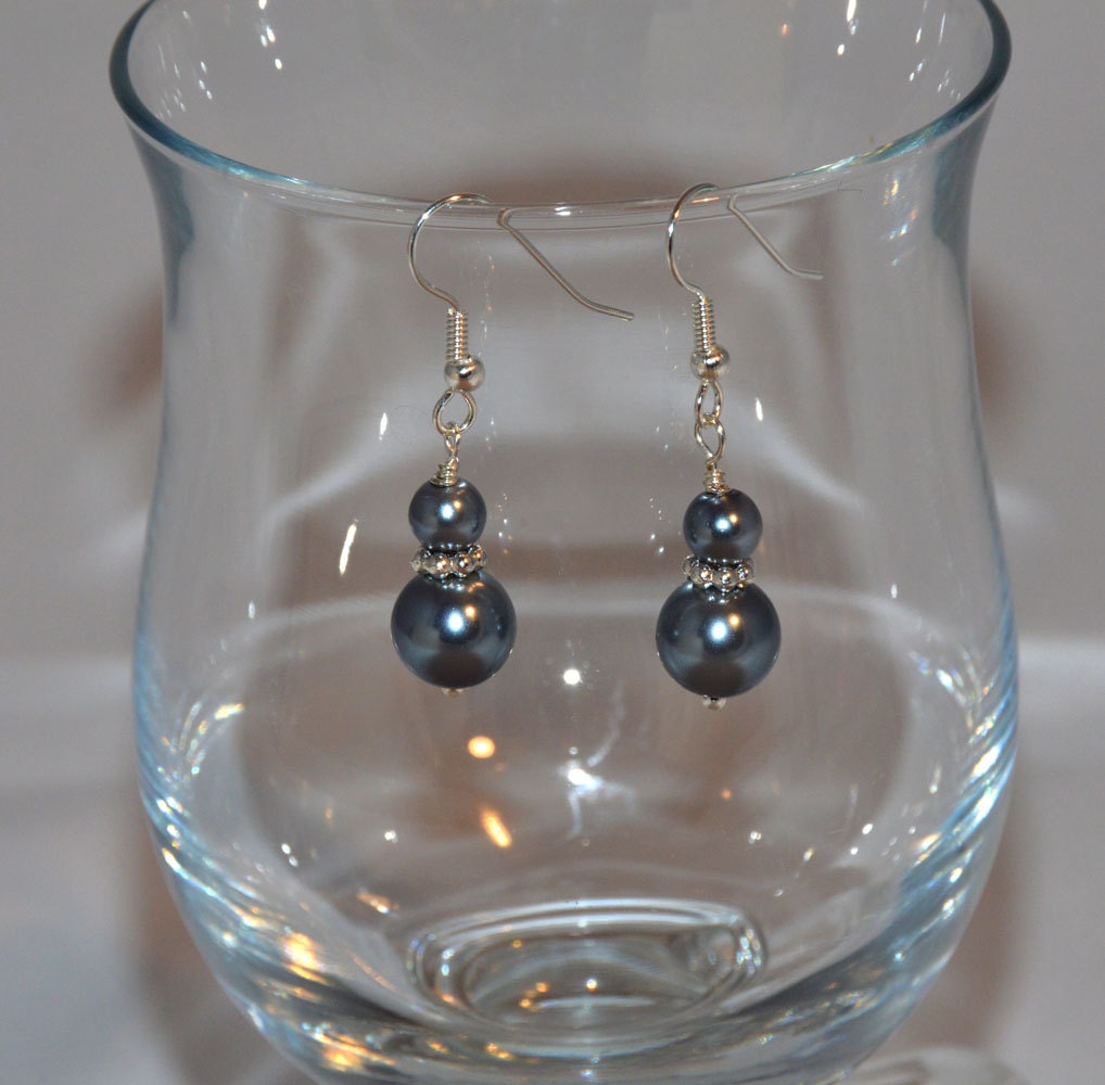 Dark Silver Bridal Pearl Earrings. Dangle, Drop, Bridesmaid Gift, Wedding Jewelry