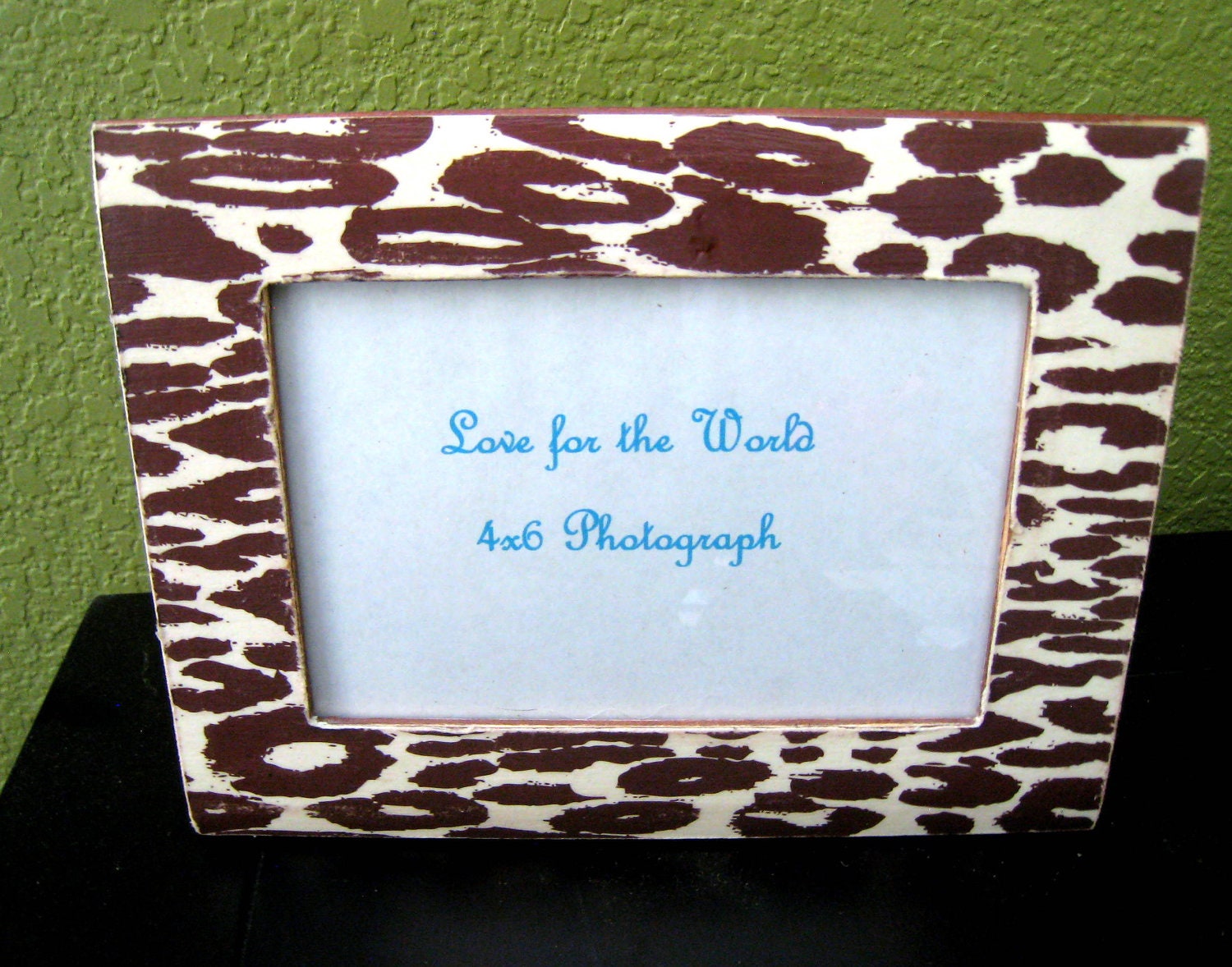 Cheetah Animal Print Decoupage Wooden Picture Frame - For a 4x6 Photograph - Lovefortheworld