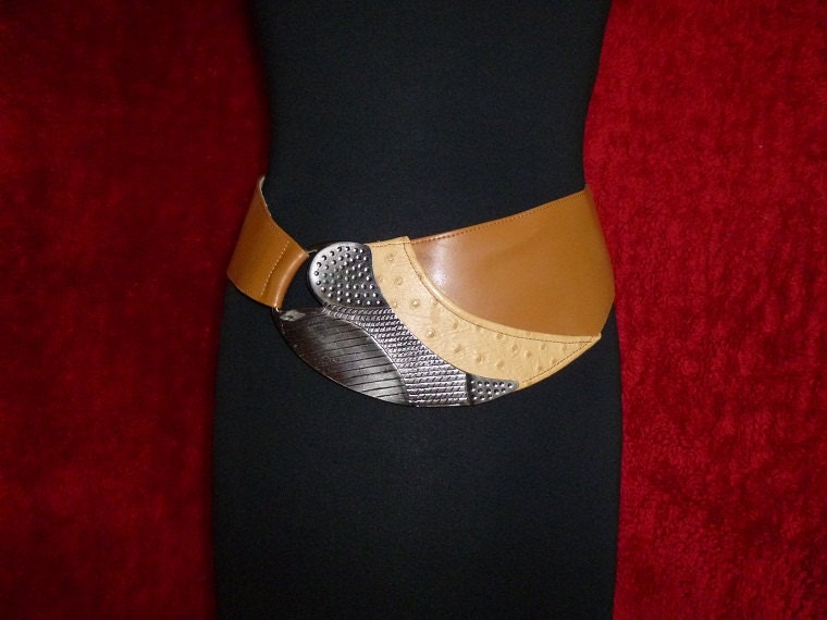 80's Caramel and Latte Tan leather belt