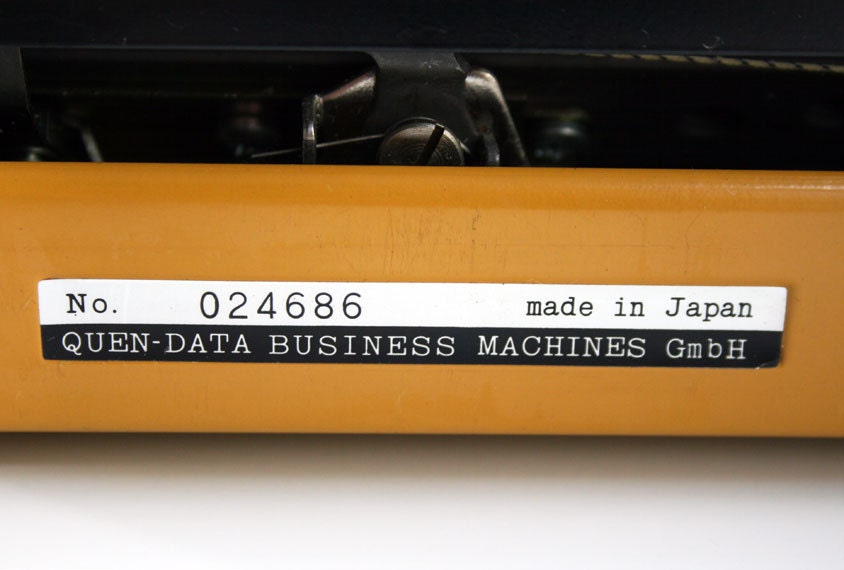 Vintage typewriter - Mustard Yellow - 1970s