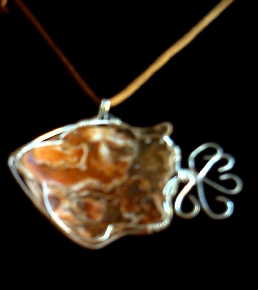 Shell Silverplated Wire Wrapped Reversable Fish Pendant