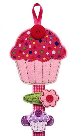 Felt Hair Clip Holder and No Slip Clips Set- YUMMY CUPCAKES