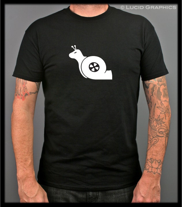 Turbo Snail Men's T-Shirt - 100% Cotton Tee Shirt
