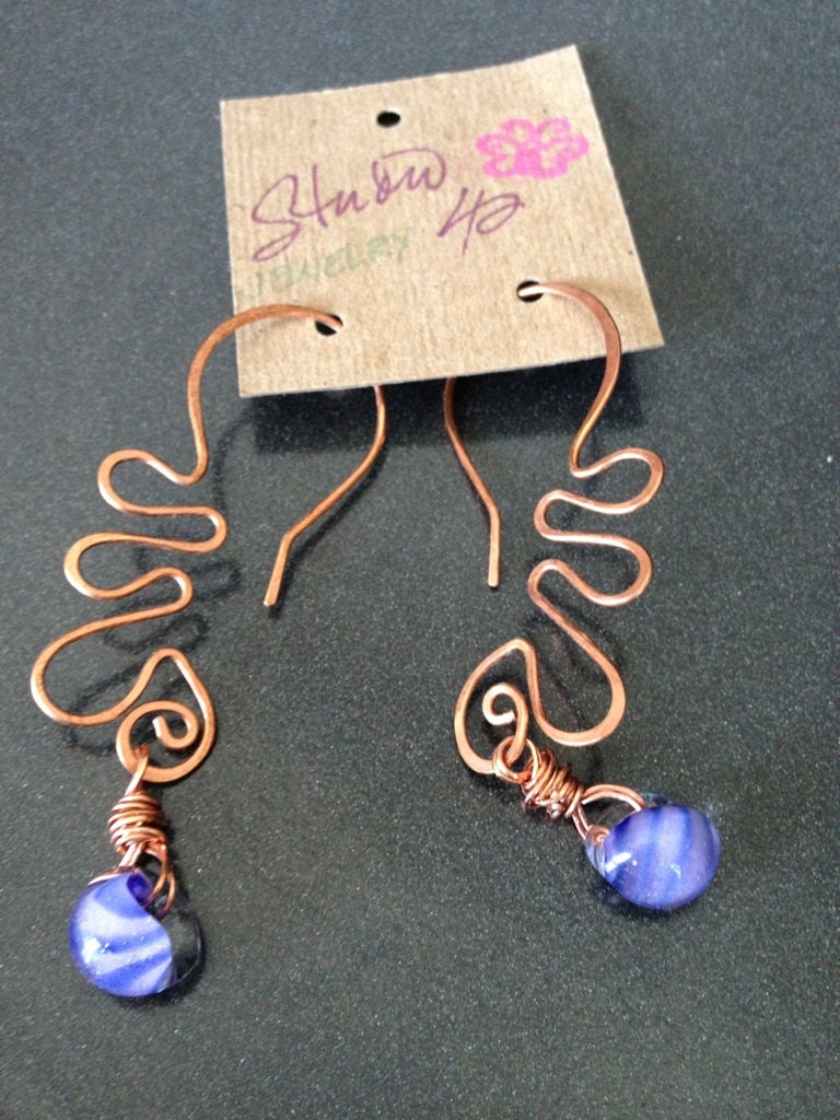 Copper and glass dangle earrings