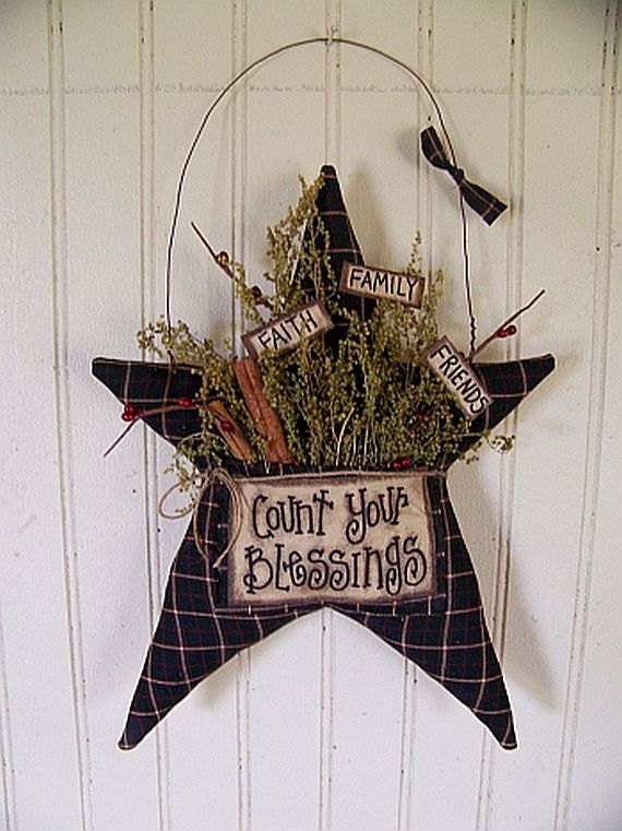 Primitive Country Hanging "Count Your Blessings" Star