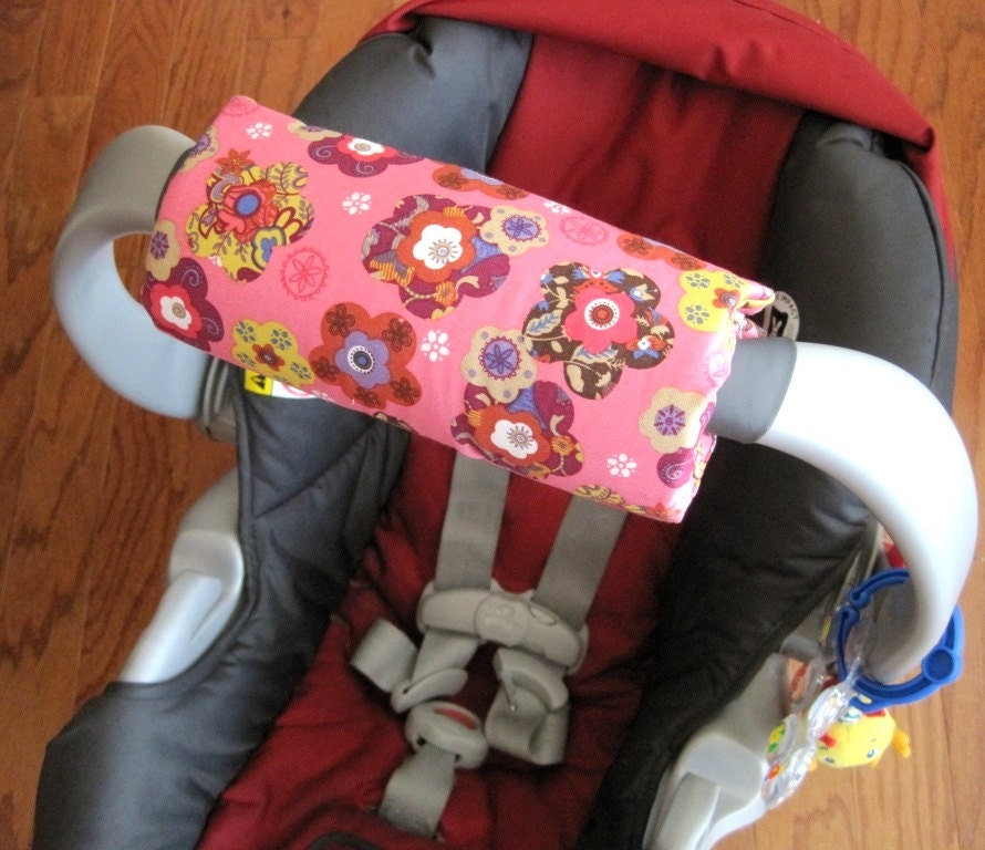 Reversible Car Seat ARM PAD Handle Cushion - Cute Retro Flowers on Pink