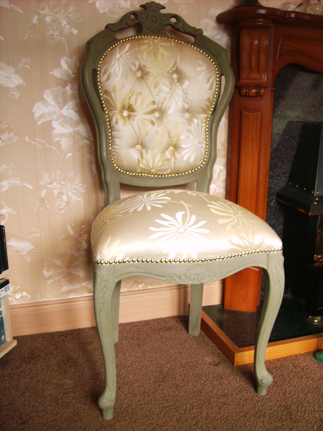 Fabulous Shabby Chic French style Bedroom  Boudoir chair