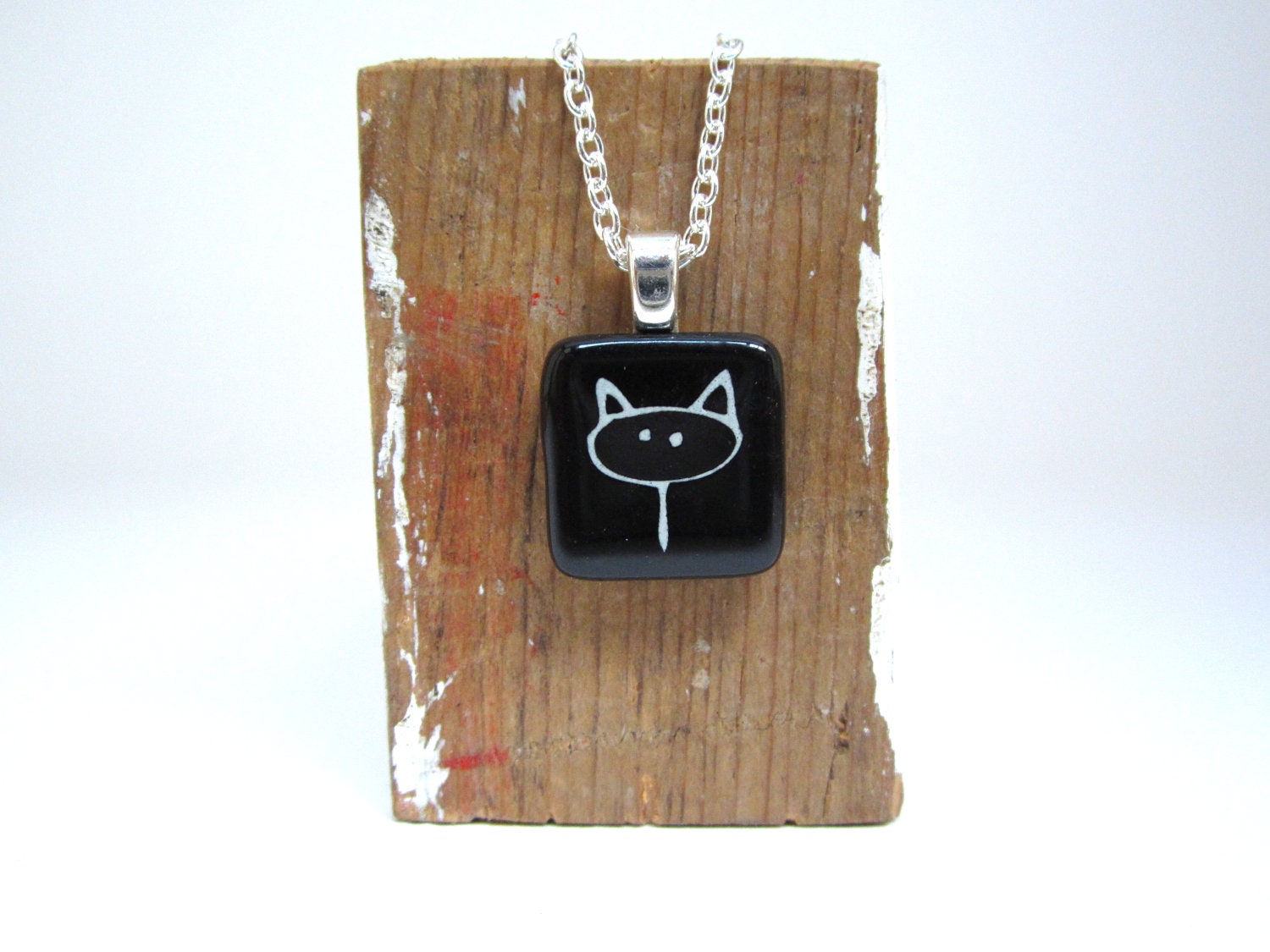 Stick Kitty Glass Necklace
