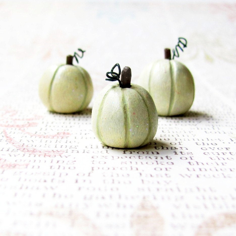 White Pumpkin Trio in Miniature- Fairy Tale Wedding, Halloween Decoration, Thanksgiving Centerpiece, Nursery Decor