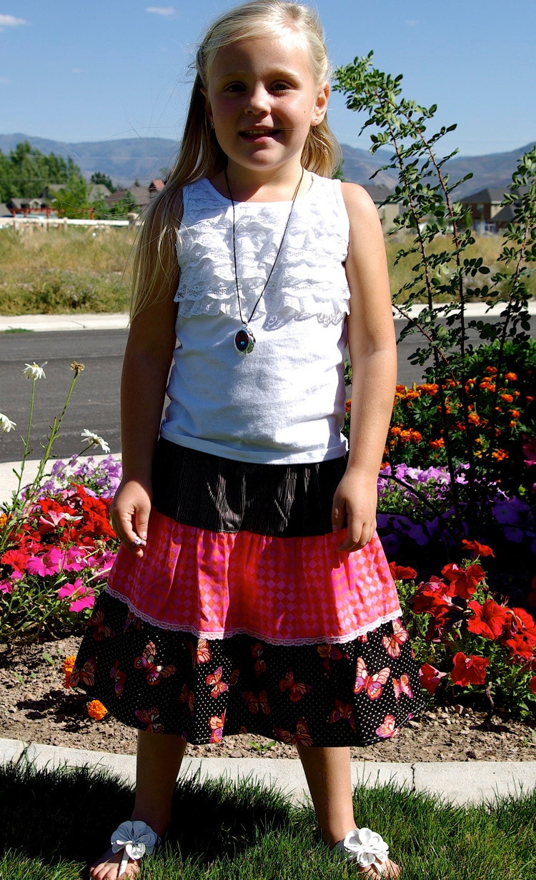 Maya- girls skirt, size 5/6