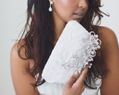 Ivory Bridal Lace Clutch with Rhinestone Lace Vine Brooch 8-inch LHERITAGE