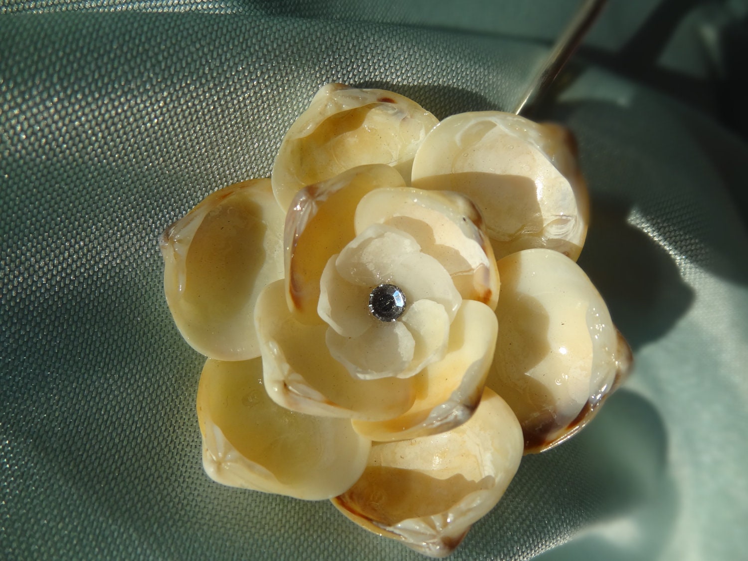 Ivory Cream ShellFlower Bobby Pin with Swarovski Crystal