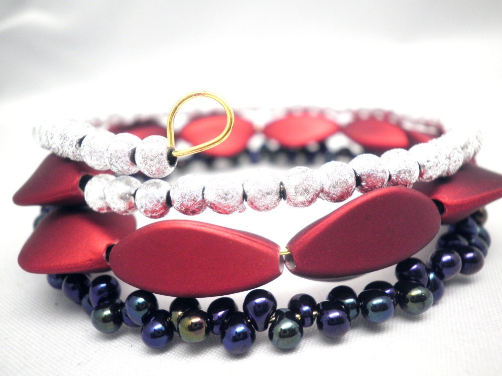 Triple Wrap Bracelet Bangle Silver, ruby red, iridescent midnight blue