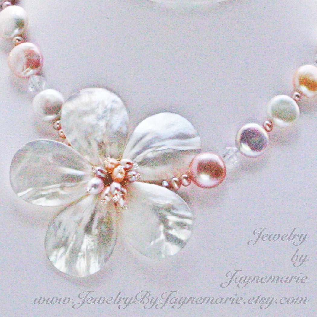 Pearl Flower Bridal Necklace, Bridal Jewelry, White Wedding Pearl Necklace, Statement Flower Bridal Necklace, Romantic Pearl Bridal Jewelry