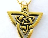 Celtic GOLD Triquetra Knot Trinity Necklace