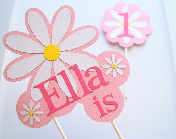 Daisy party centerpiece, Girl Birthday party Personalized Sign A372 Il_570xn