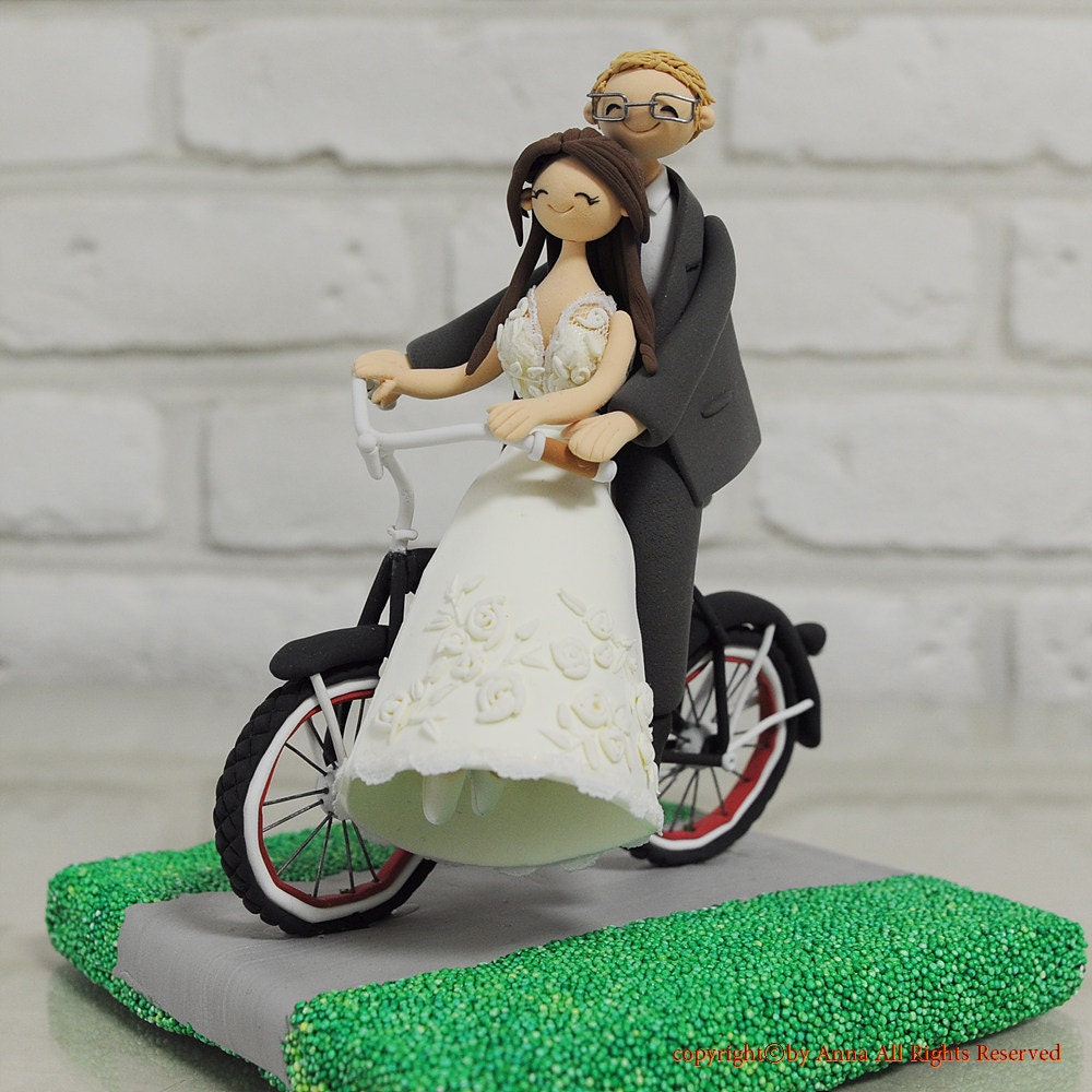 Riding bike together custom wedding cake topper decoration