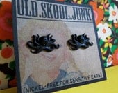 Octopus Stud earrings