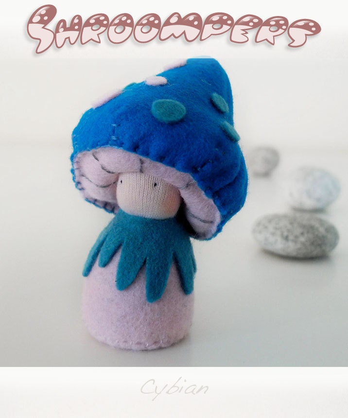 Mushroom Felt Doll / Cybian