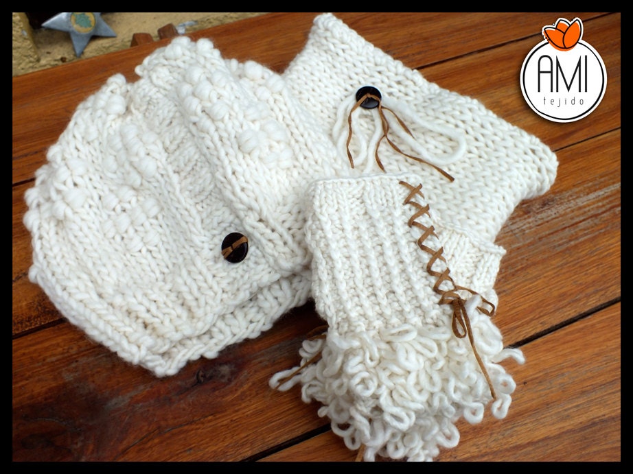 Winter set,  hand knit in pure  wool. Beret, infinity scarf, cowl or neckwarmer and fingerless gloves. Handmade. Scarf, gloves and hat