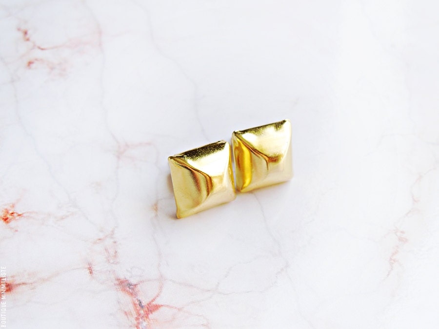 Gold Pyramid Earring Studs