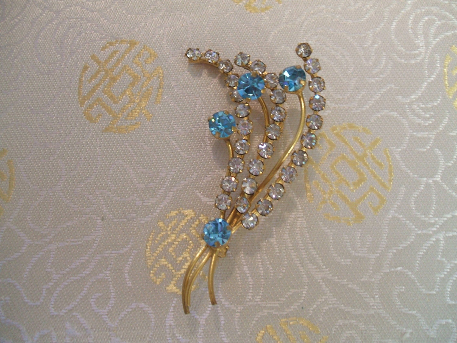 Pretty Aquamarine and Clear Rhinestone Brooch