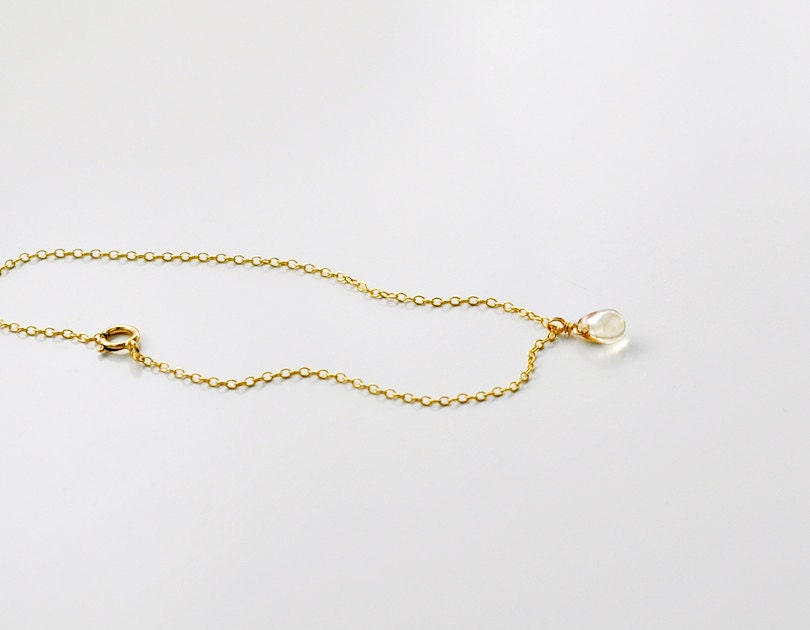 Honeydrop bracelet - pale gold tiny drop bracelet - delicate jewelry - edor  gift for her